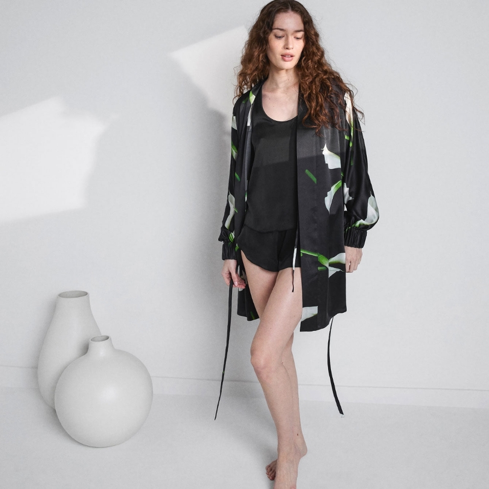Lunya black Print washable silk robe medium M